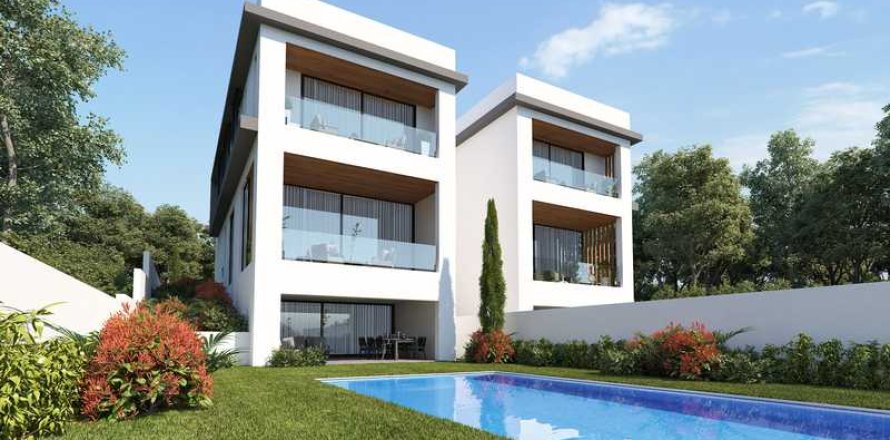 4 bedrooms House in Limassol, Cyprus No. 40060