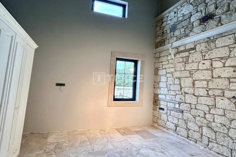 2+1 Villa in Cesme, Turkey No. 76141 8