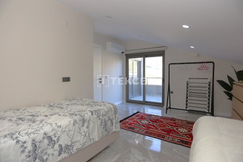 4+1 Penthouse in Antalya, Turkey No. 76142 20