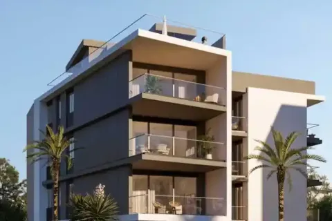 3 bedrooms Apartment in Limassol, Cyprus No. 33340 1