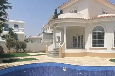 4 bedrooms Villa in Sotira, Cyprus No. 30310 1