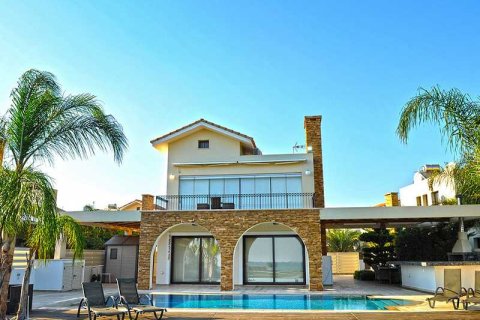 4 bedrooms Villa in Ayia Napa, Cyprus No. 76199 5