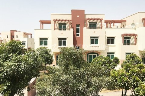 2 bedrooms Apartment in Al Ghadeer, UAE No. 3645 1