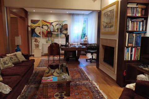 128m² Apartment en Athens, Greece No. 55734 1