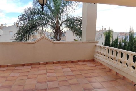 4 dormitorios Apartment en Torrevieja, Spain No. 26834 26