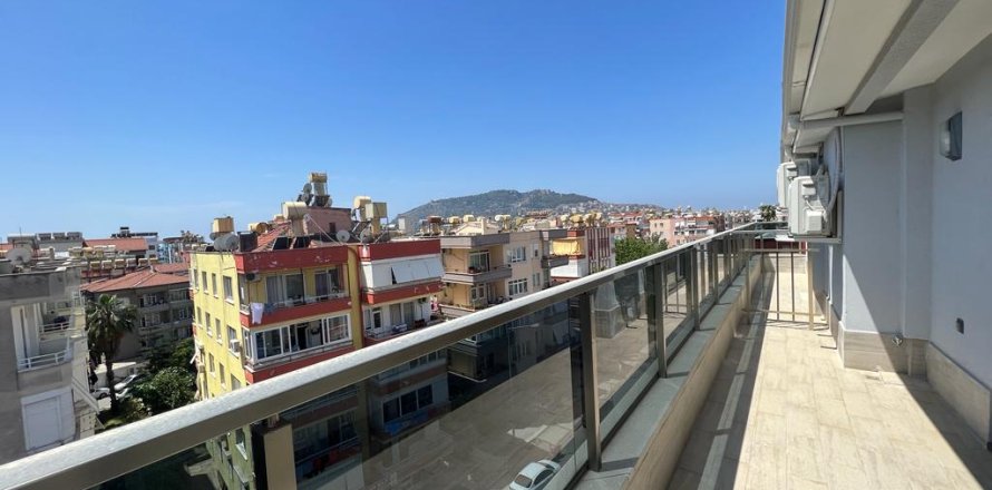 4+1 Penthouse in Alanya, Turkey No. 12317