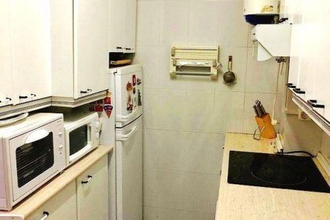 Квартира с 4 спальнями в Мадрид, Испания №92233 4