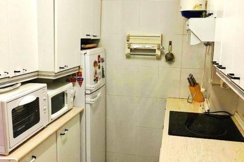 Квартира с 4 спальнями в Мадрид, Испания №92233 6