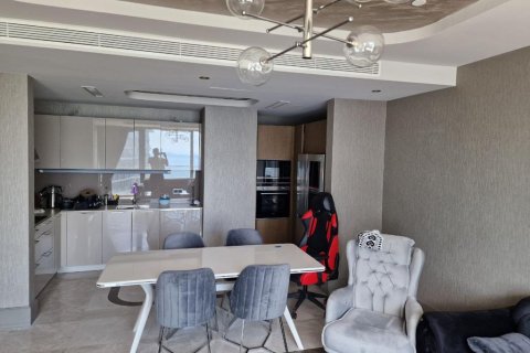 3+1 Apartment en Bakırköy, Turkey No. 14992 3