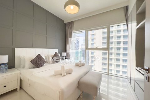 Квартира с 3 спальнями в EMAAR Beachfront, ОАЭ №6118 17