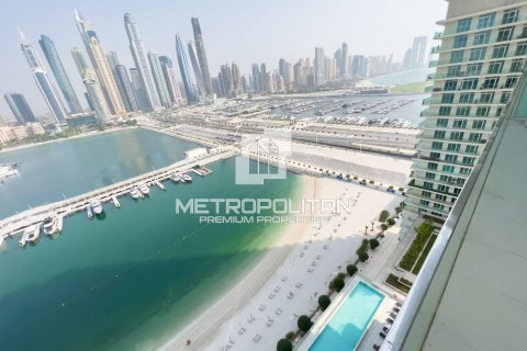 Квартира с 3 спальнями в EMAAR Beachfront, ОАЭ №6118 11