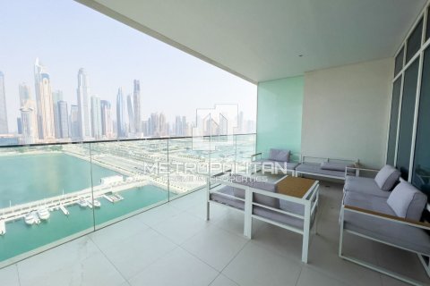 Квартира с 3 спальнями в EMAAR Beachfront, ОАЭ №6118 22