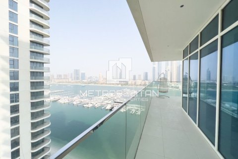 Квартира с 3 спальнями в EMAAR Beachfront, ОАЭ №6118 10