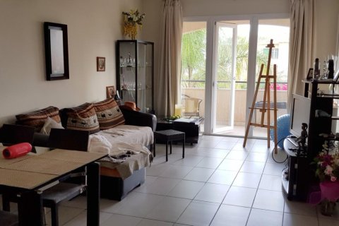 3 bedrooms Apartment in Nicosia, Cyprus No. 50664 4