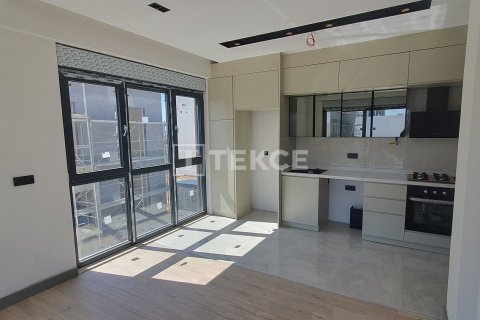 2+1 Apartment en Aksu, Turkey No. 16664 19