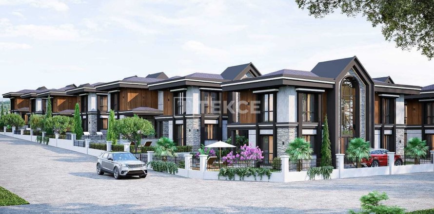 4+1 Villa en Kartepe, Turkey No. 15765