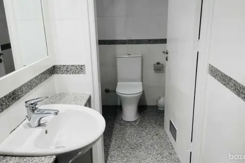 3 dormitorios Apartment en Germasogeia, Cyprus No. 33136 10