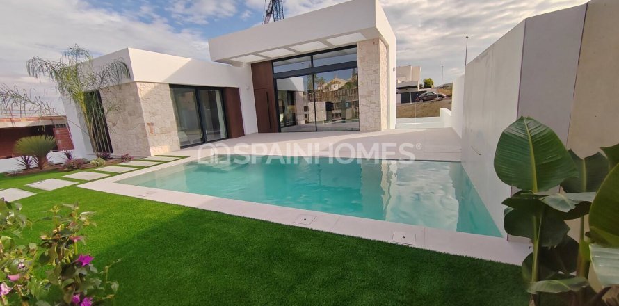 3 bedrooms Villa in Rojales, Spain No. 27654