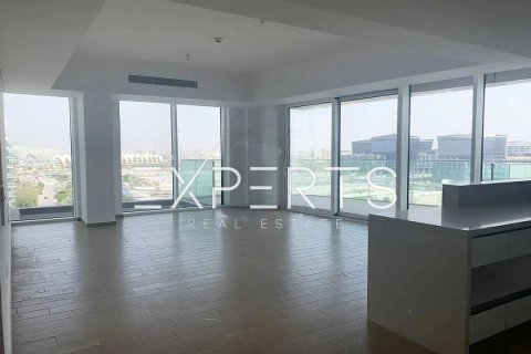 2 bedrooms Apartment on the Yas Island, UAE No. 52743 3