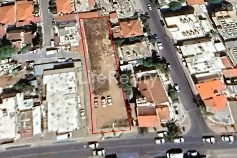 955m² Land à Limassol, Cyprus No. 41476 1