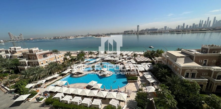 3 dormitorios Apartment en Palm Jumeirah, UAE No. 5412