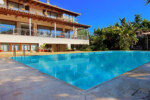 12 bedrooms Villa in Koropi, Greece No. 59292 2