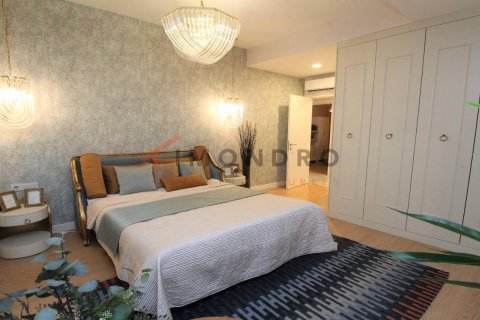 3+1 Apartment en Umraniye, Turkey No. 17986 18