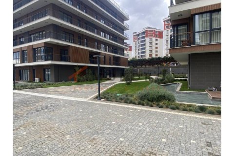 3+1 Appartement à Umraniye, Turkey No. 17986 5