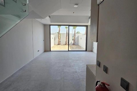 2 bedrooms Townhouse in Dubai, UAE No. 9220 6