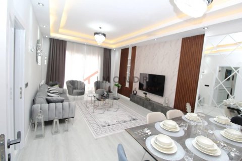 3+1 Apartment in Bueyuekcekmece, Turkey No. 17277 27