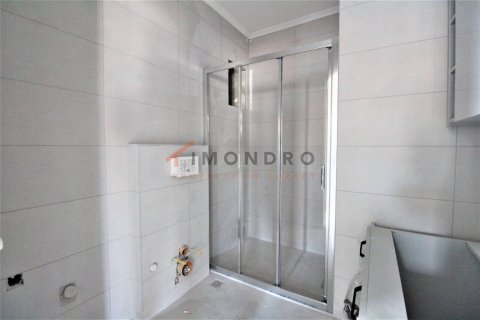 2+1 Apartment in Kadikoy, Turkey No. 17233 14