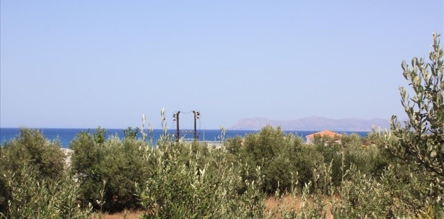 1080m² Land en Chania, Greece No. 58000