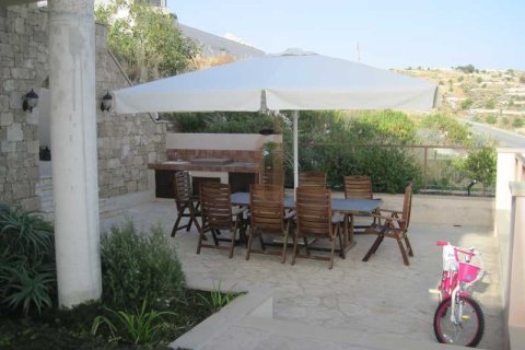 5 bedrooms Villa in Geroskípou, Cyprus No. 62721 15