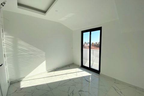 3+1 Penthouse in Alanya, Turkey No. 12632 2