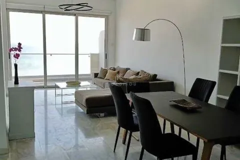 2 dormitorios Apartment en Larnaca, Cyprus No. 33361 2