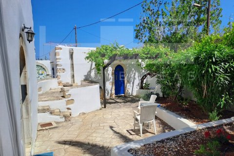 3 bedrooms House in Chania, Greece No. 24379 2