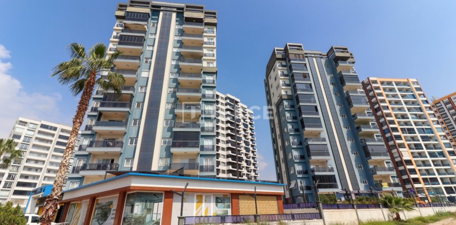 3+1 Apartment en Erdemli, Turkey No. 13039