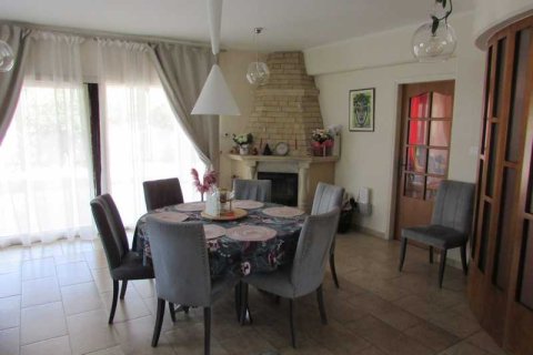 5 bedrooms Villa in Pyrgos, Cyprus No. 66346 10