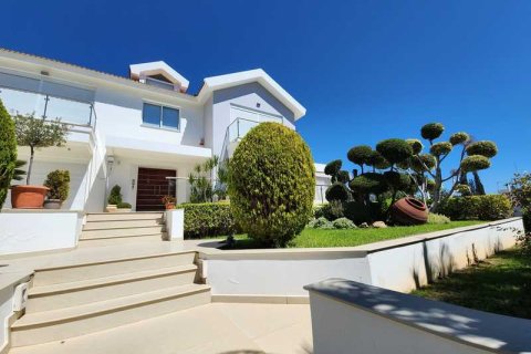 7 bedrooms Villa in Germasogeia, Cyprus No. 66342 1