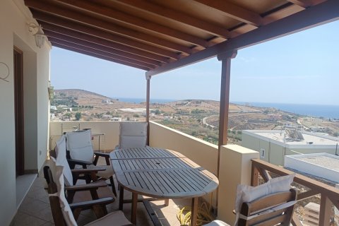 141m² House à Syros, Greece No. 55206 1