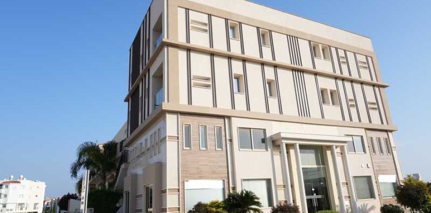 3 dormitorios Penthouse en Paphos, Cyprus No. 70083