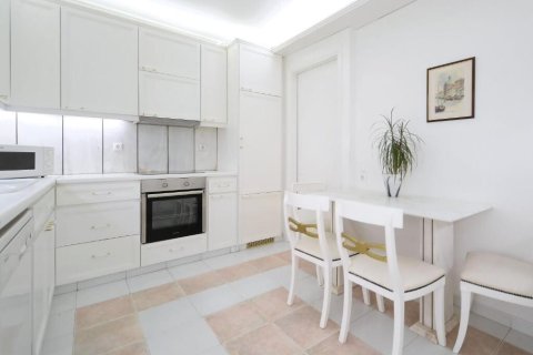 3 dormitorios Apartment en Voula, Greece No. 56064 9