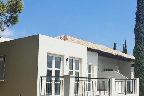 3 bedrooms Villa in Paphos, Cyprus No. 31392 15