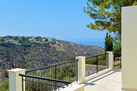 3 bedrooms Villa in Paphos, Cyprus No. 31392 14