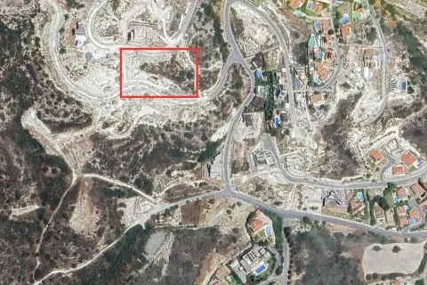 924m² Land in Agios Tychonas, Cyprus No. 35869 1