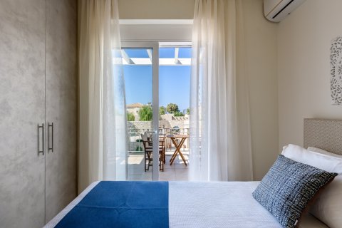 2 bedrooms Apartment in Chania, Greece No. 24020 11