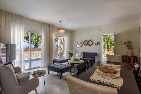 3 dormitorios Apartment en Chania, Greece No. 24018 2