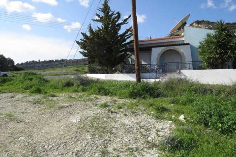 3870m² Land in Agios Tychonas, Cyprus No. 77813 10