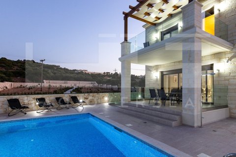 5 bedrooms Villa in Chania, Greece No. 24365 6