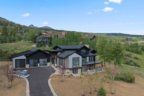 5 bedrooms House in Silverthorne, USA No. 62315 7